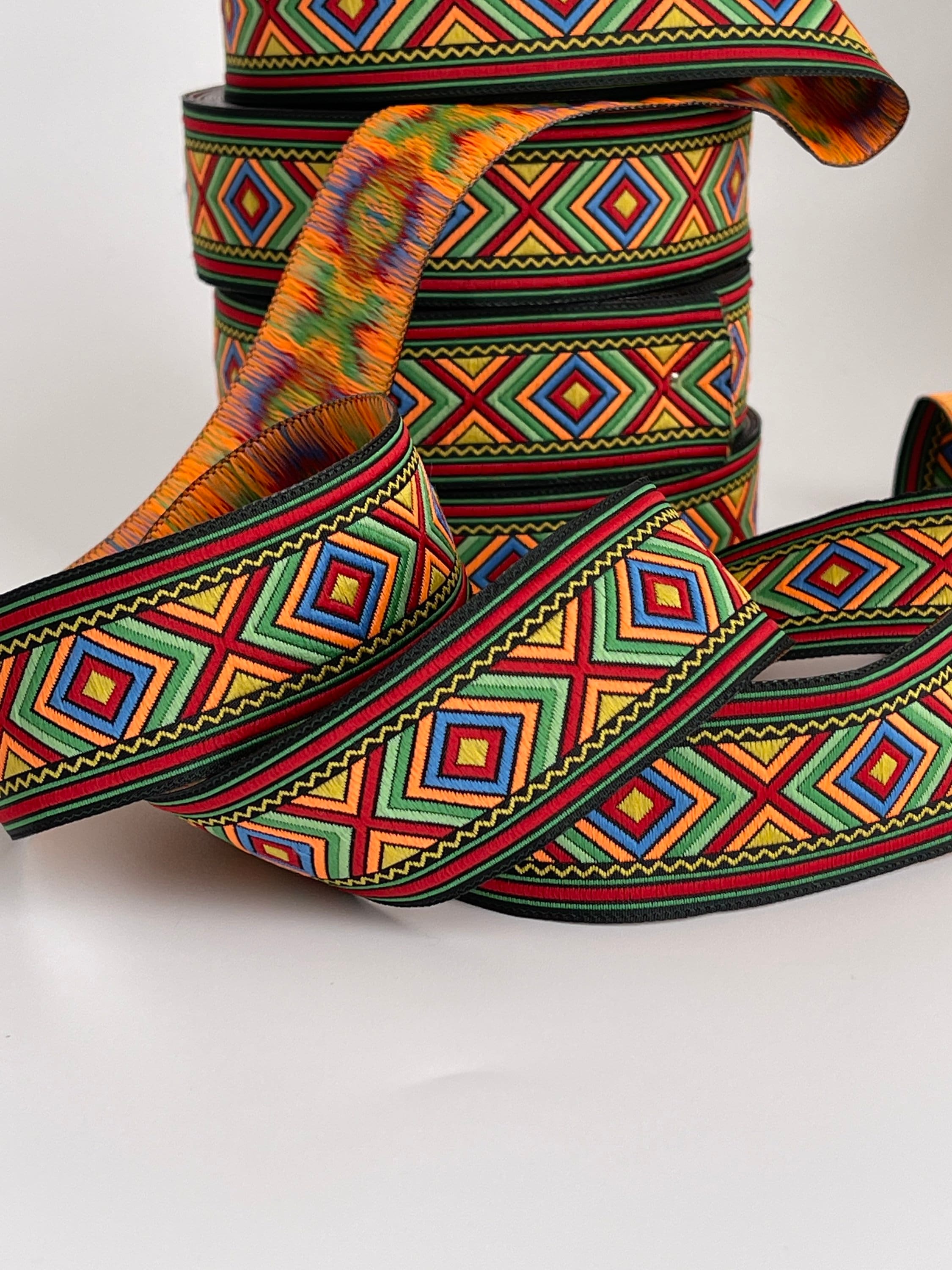 Geometric Braid Pattern Geometric Jacquard Embroidered Braid, African Pattern Ribbon Colorful ...