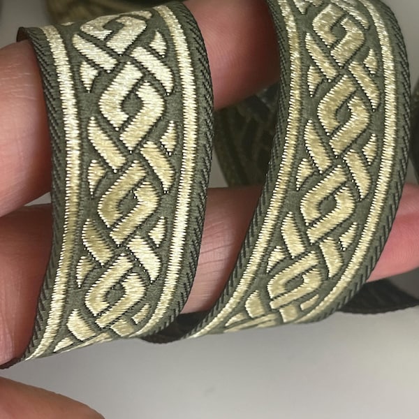 Medieval jacquard embroidered Celtic braid trim, khaki and gold, 22 mm, medieval Celtic ribbon, embroidered border, Celtic braid