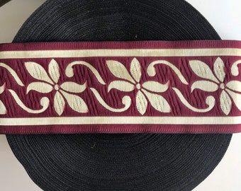 Medieval braid with purple pattern, 65 mm burgundy and gold medieval ribbon, embroidered medieval braid in jacquard style