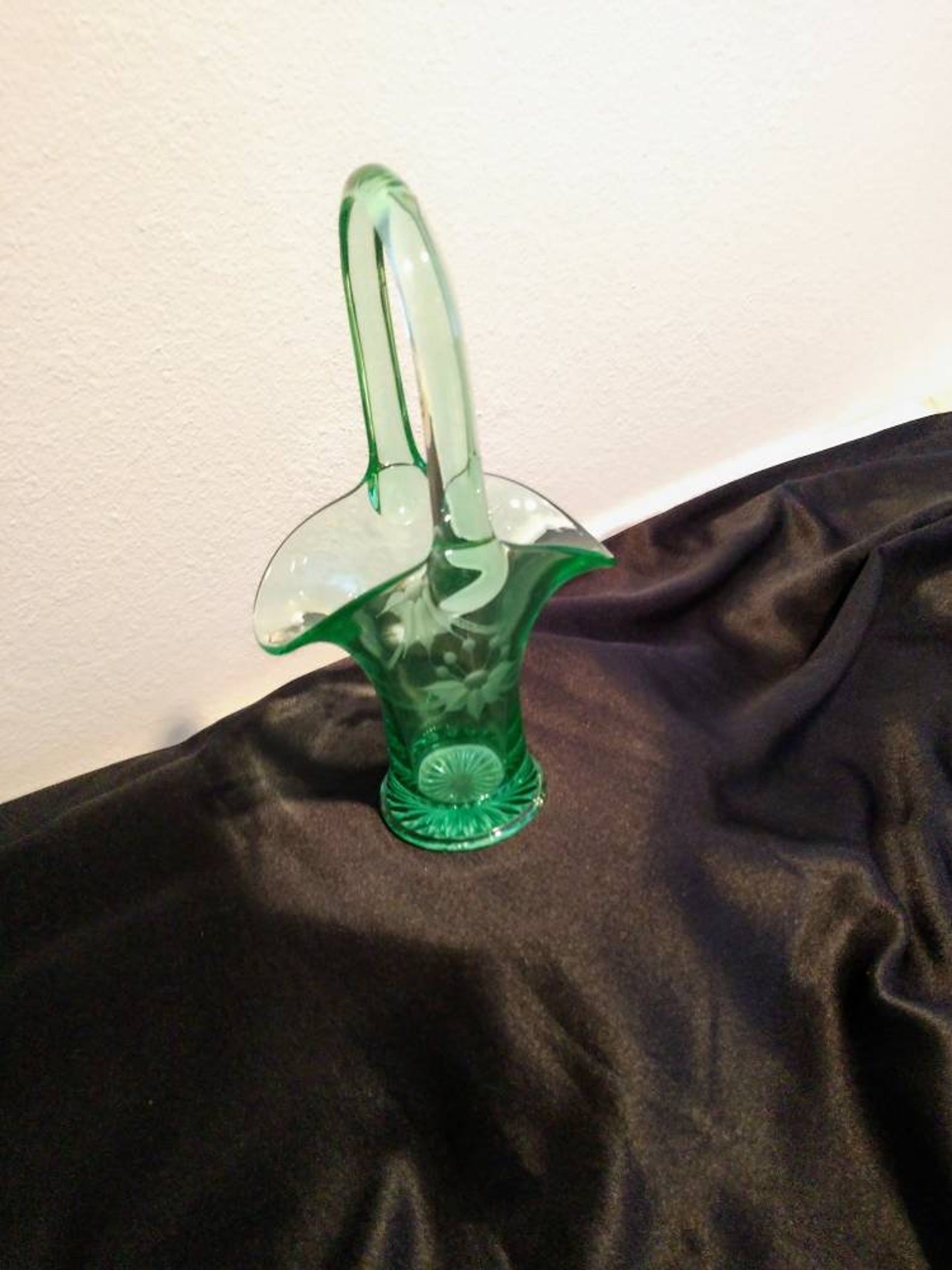 Vintage Green Vaseline Glass Brides Basket With Wheel Cut Daisy Pattern