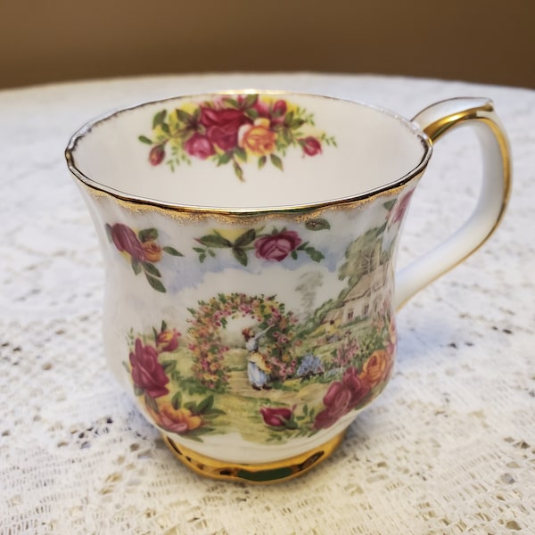 Vintage Royal Albert Celebration of the Old Country Roses Garden coffee cup 1986