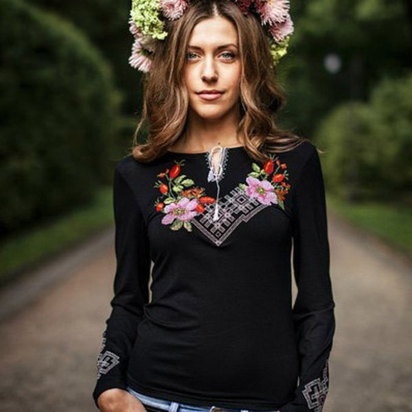 Boho Floral Top. Ukrainian Embroidered Blouse. Black Vyshyvanka T-shirt. Mexican Tee. Flower Shirt. Clothing Boho. Gift for Women. S,3XL-5XL