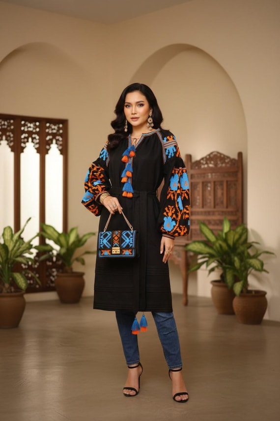 green emerald velvet dress Grosy Women's Embroidered Mexican Peasant Dresses, Plus Size Fiesta Boho  Dress for Women, Traditional Floral Bohemian Skirts (Small, Black-1) at  Amazon Women's Clothing store