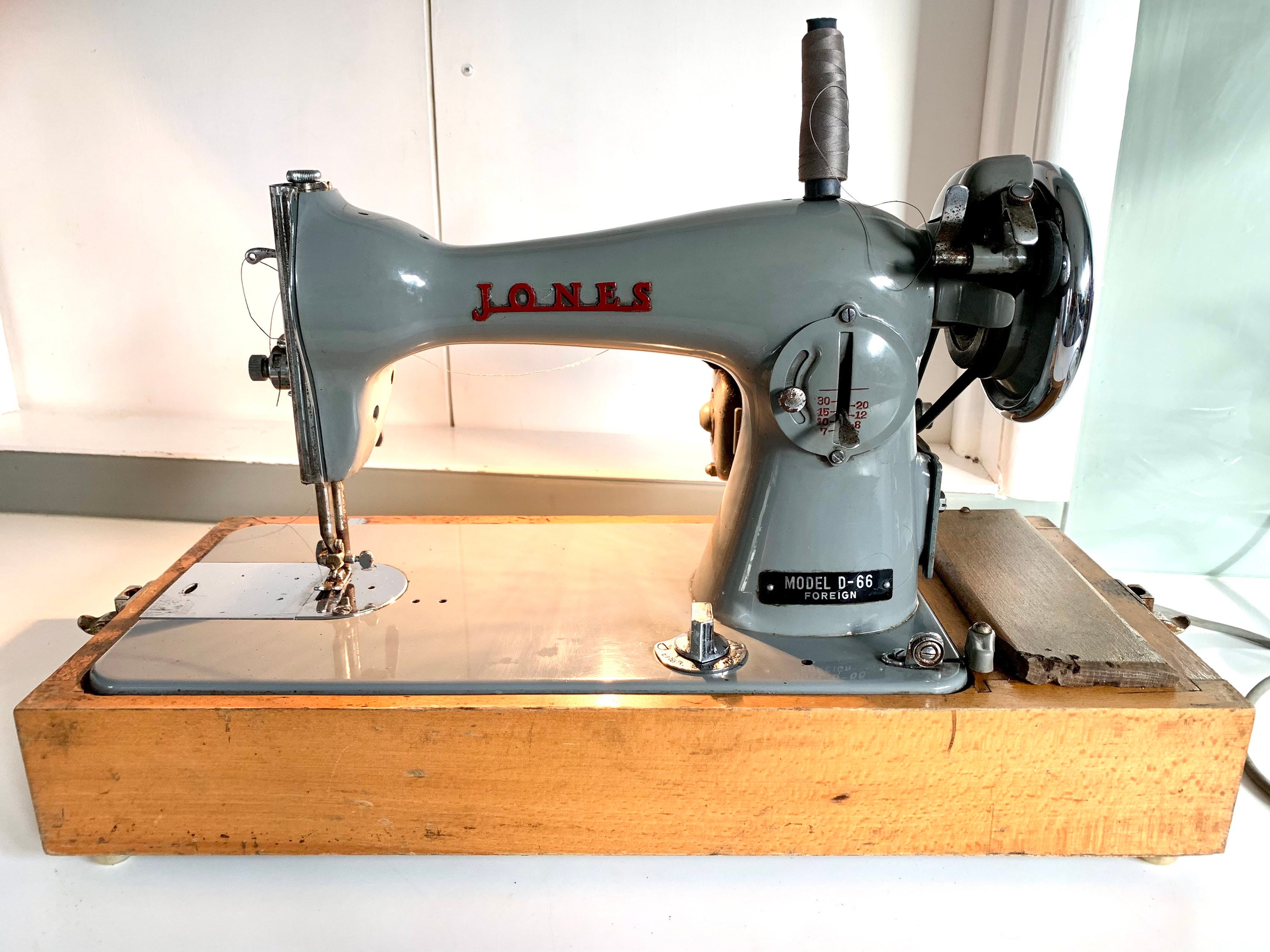 Vintage Retro 1950s Jones Electric Sewing Machine in Case - Etsy UK