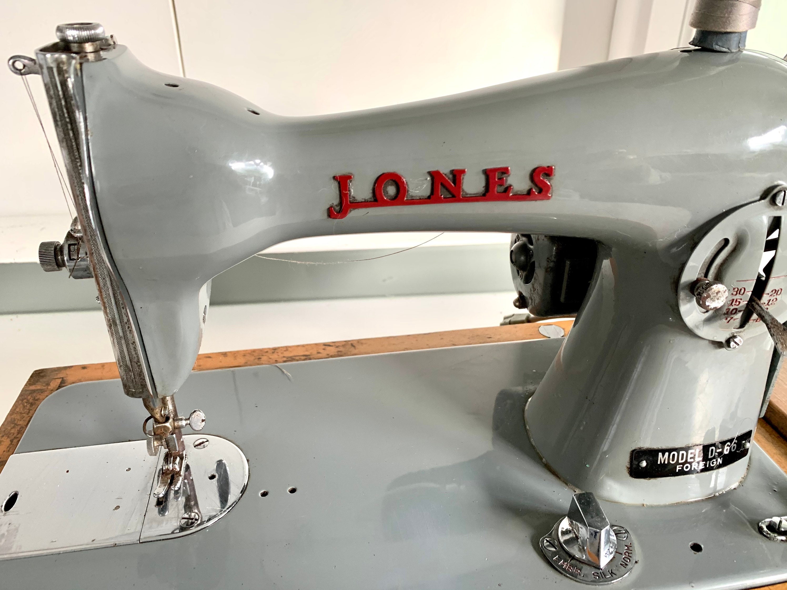 Vintage Retro 1950s Jones Electric Sewing Machine In Case | Etsy