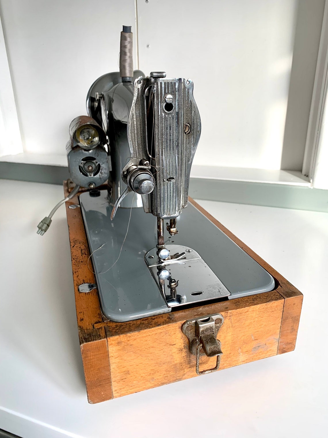 Vintage Retro 1950s Jones Electric Sewing Machine In Case | Etsy