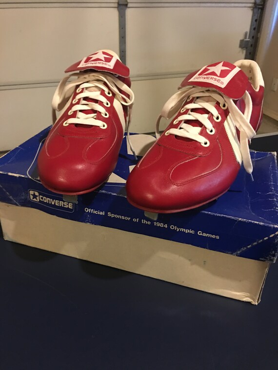 converse baseball cleats