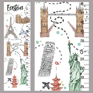 Puede incluir: Un medidor de altura blanco con el nombre Easton, ilustraciones en acuarela de la Torre Eiffel, el Coliseo, el Tower Bridge, la Torre de Pisa, la Estatua de la Libertad y una pagoda, con medidas m&eacute;tricas del 26 al 60.