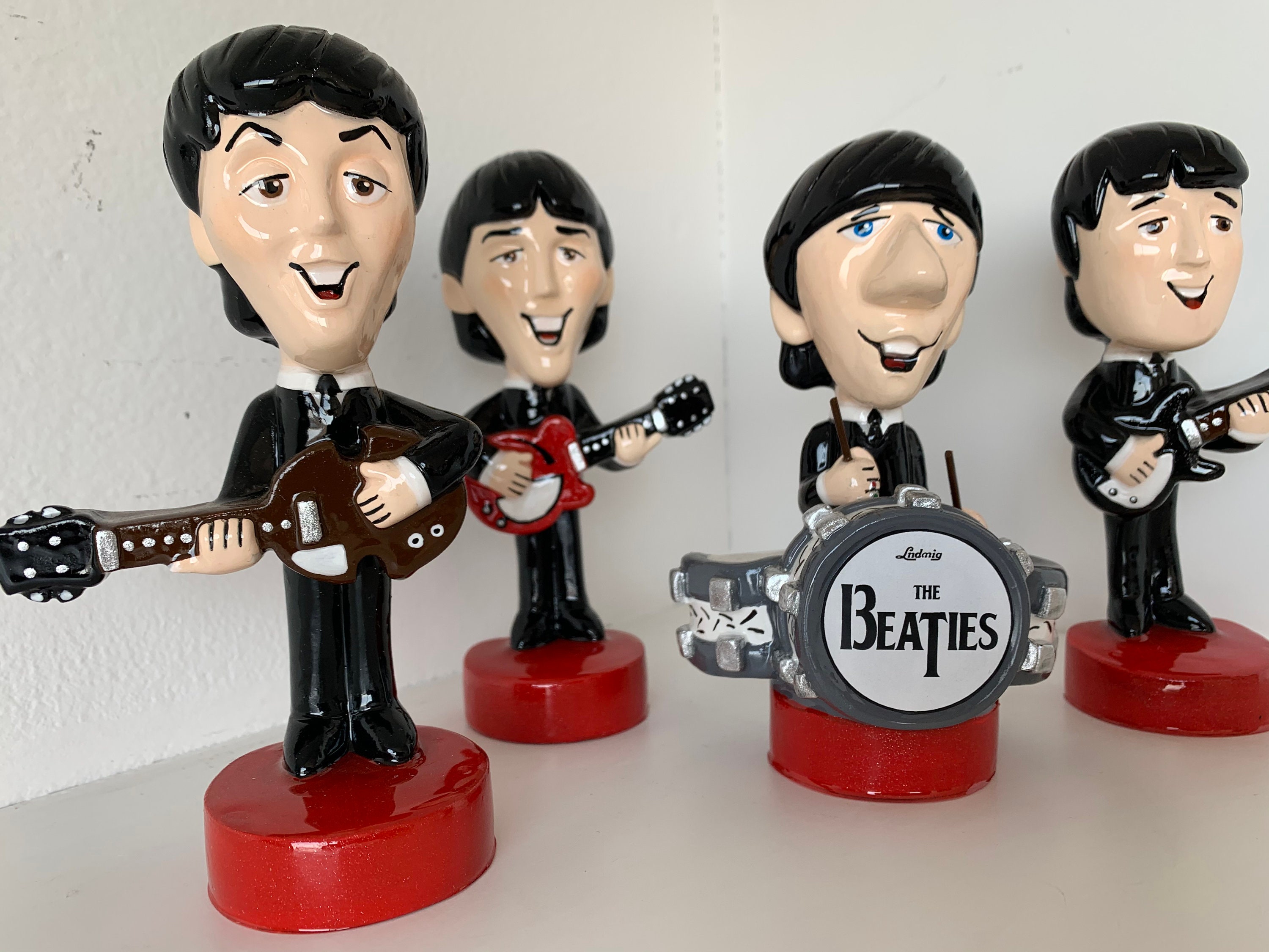 ビートルズ クラシック ボブルヘッド / ビートルズ クラシック