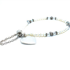 Freshwater Pearl Bracelet, Silver Heart Charm, Clear Swarovski Crystals and Pearl Bracelet, Beaded Pearl Bracelet, Magnetic Closure, Vintage