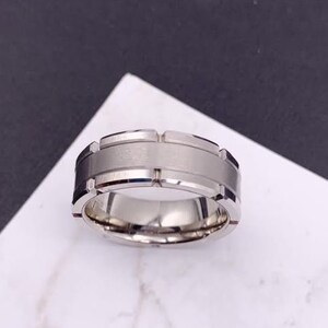 Silver Men&#39;s Tungsten Ring with Tungsten Carbide,  Polished Tungsten Carbide Ring, 8 mm Tungsten Carbide Jewelry, Wedding Band, Classic Band