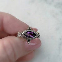 Стерлинг серебряный и фиолетовый амети Ricarda Sarda колцц, подробные сто, ярз ззззззззззззззззззззззззззззззззззззз ,зззззззззззззззззззззз йзз я9 аль Birthstone, фиолетовый