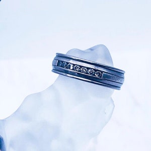 Banda de boda de plata esterlina cúbica Zirconia, banda de plata de ley clásica, anillo de boda, Chanel Set CZ&#39;s, banda de boda vintage, banda de hombres