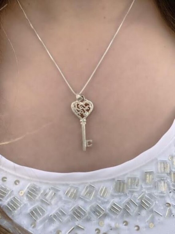 ネックレス・ペンダント Heart IN KEY Pendant Silver925 Sterling Silver Heart Key Pendant Necklace, Vintage 925 Box Link