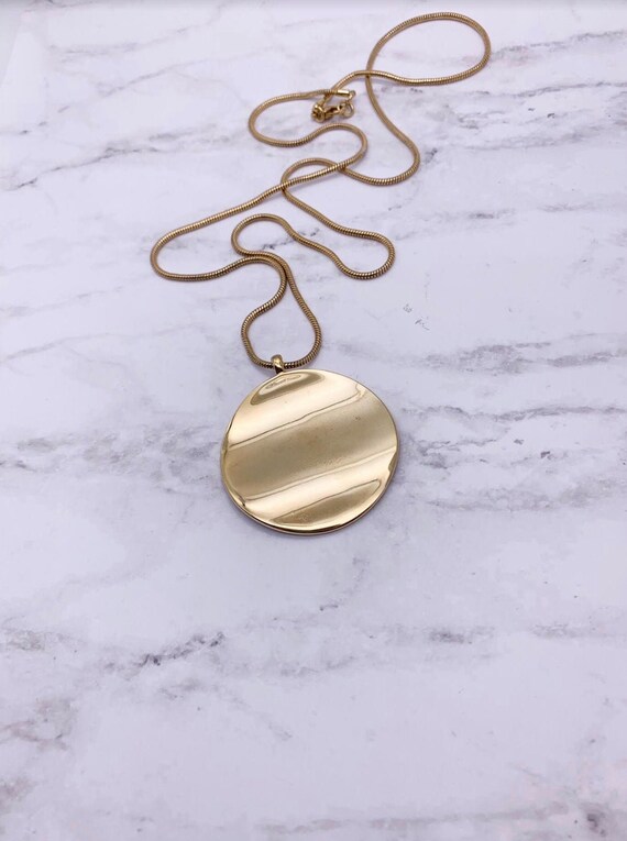 Gold Toned Wavy Disk Pendant/Necklace, Bold Chunky