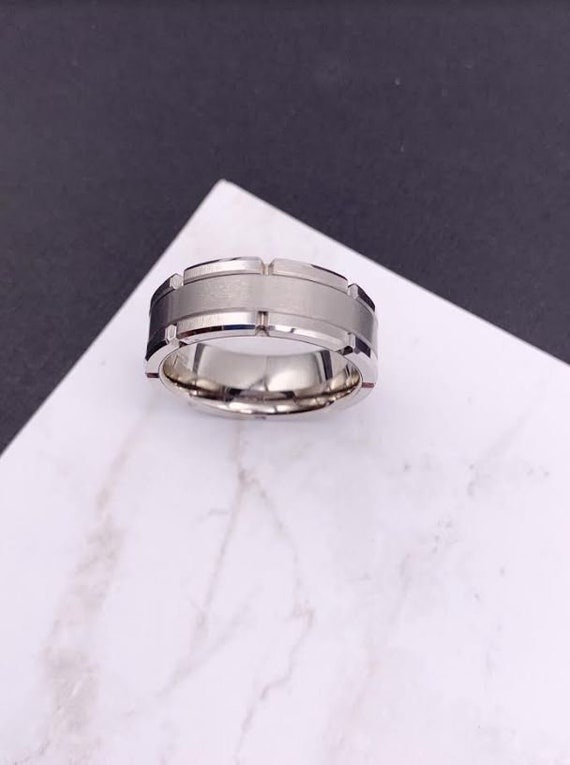 Silver Men's Tungsten Ring with Tungsten Carbide, 