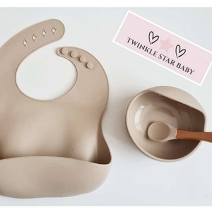 Babies / Toddlers Silicone Bib, Bowl & Spoon Set. Boy | Girl | Baby | Suction | Weaning | Food | Feeding | Dinner | Gift | BPA Free