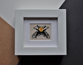 Hand Embroidered Life Size Bumblebee - Framed (11cm x 10cm)