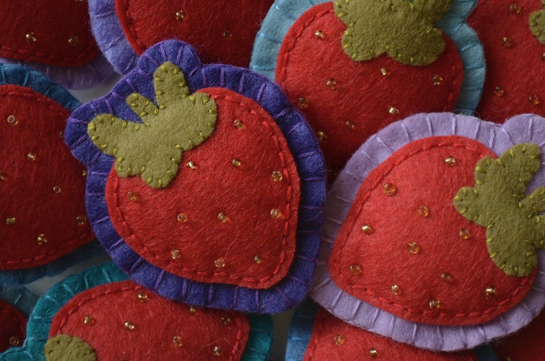 Cute Handmade Strawberry Felt Broaches 2.5x2/6x5cm image 3