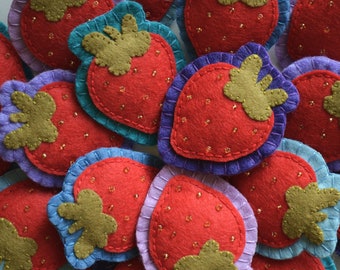 Cute Handmade Strawberry Felt Broaches - 2.5"x2"/6x5cm