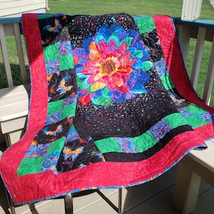It&#39;s a Toss-Up:  Vertical or Horizontal panels up to 24.5X40.5, adaptable to many genres/colorways, AccuQuilt friendly, 2 sizes