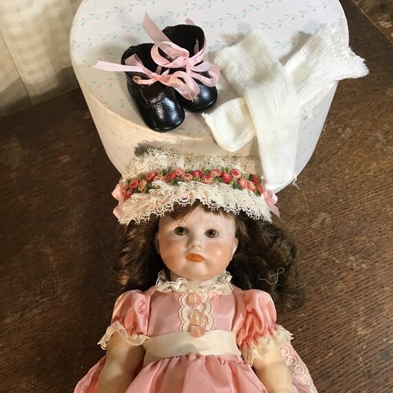 Pouty Doll Character 252 / Size 4 Pouty Doll by SFBJ Paris - Etsy