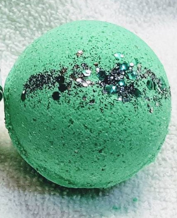 Magical World Inspired Green Bath Bomb With Snake Charm | Etsy