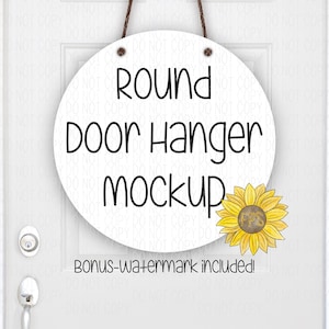 Round Door Hanger Mockup, PNG File, Digital Download