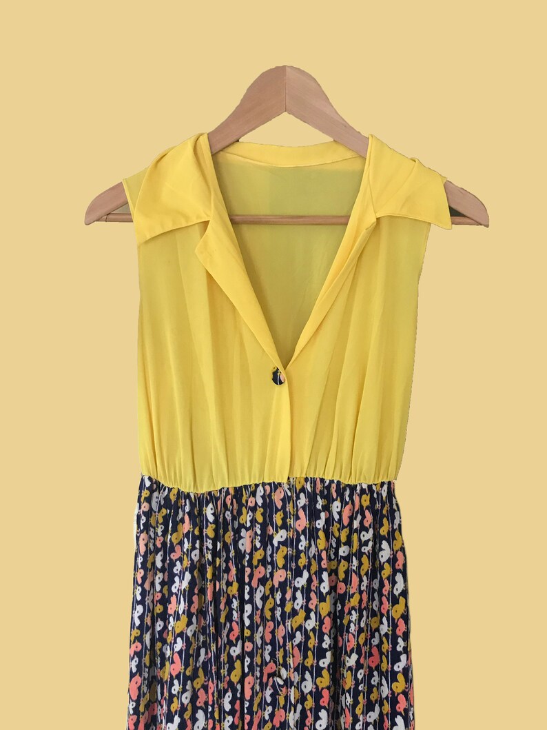 1970s Bird Print Dress Etsy