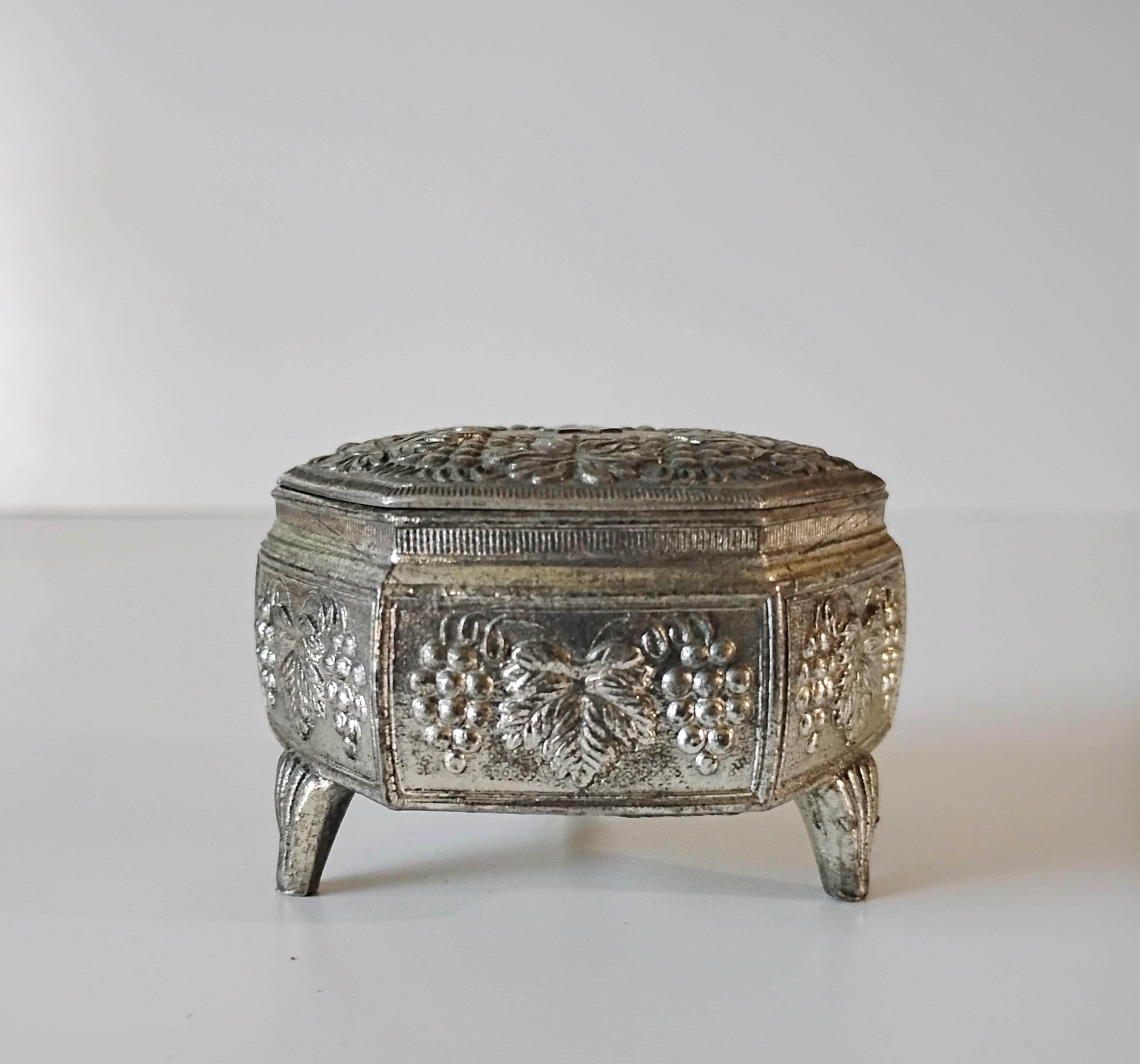 Vintage Silver Tone Trinket Box Grape Leaves Footed Jewelry Box With Red Lining