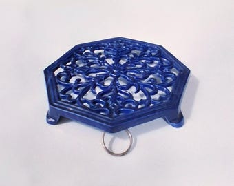 Vintage Blue Enamel Cast Iron Trivit