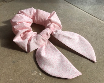 Large Liberty Pink Scrunchie. Bow Scrunchie. Hair Scarf. Liberty London Fabric. Annabel Tana Lawn. Liberty Hair Accessories. Hairband. Gift.
