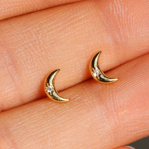 Gold crescent moon stud earrings • Sterling silver crescent stud earrings • Gold minimalist studs • Gold moon earrings • hypoallergenic