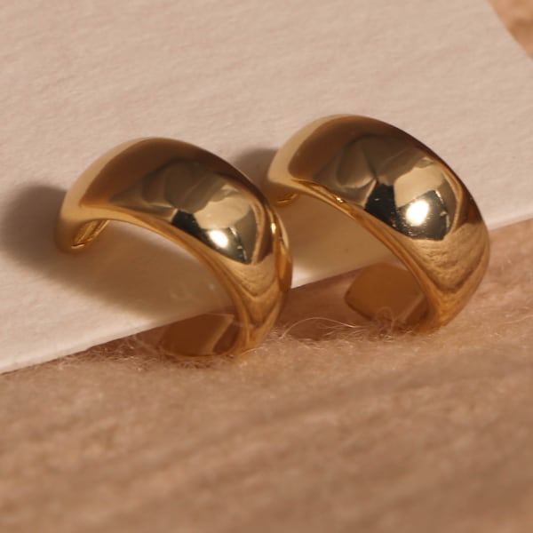 Chunky gold earrings • Bold earrings • Minimalist • 14k gold earrings for women • Gold thick hoops • Gold earrings • Thick hoop earrings