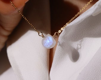 Collar de piedra lunar delicado: chapado en oro de 14 k, joyería con piedras preciosas