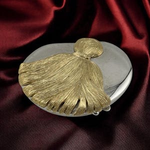 VGT Estee Lauder Private Collection Solid Perfume Compact Gold Tassel Perfume