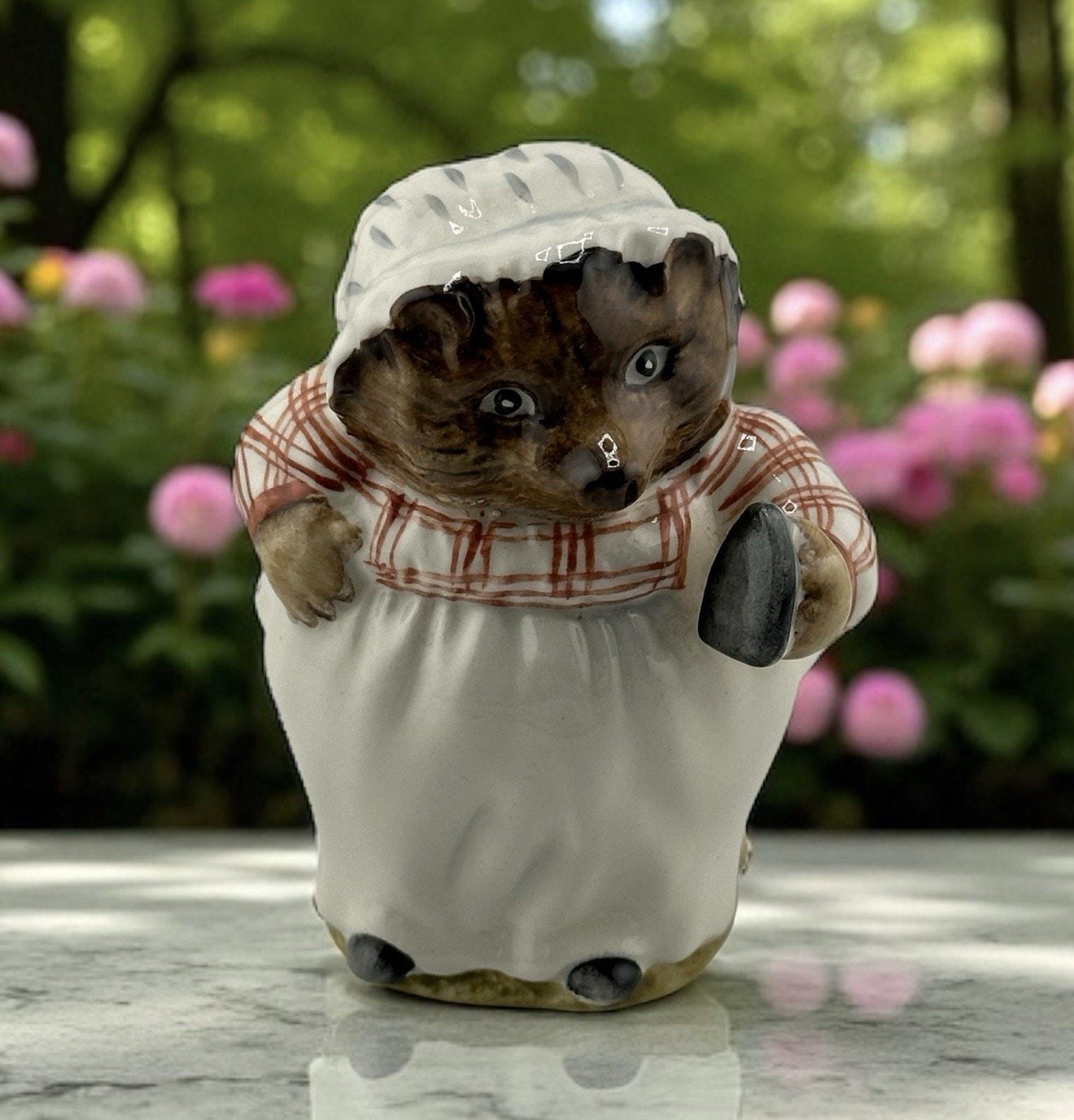 BESWICK ENGLAND　きたりすナトキン　 陶器オブジェ BESWICK ENGLAND きたりすナトキン 陶器オブジェ