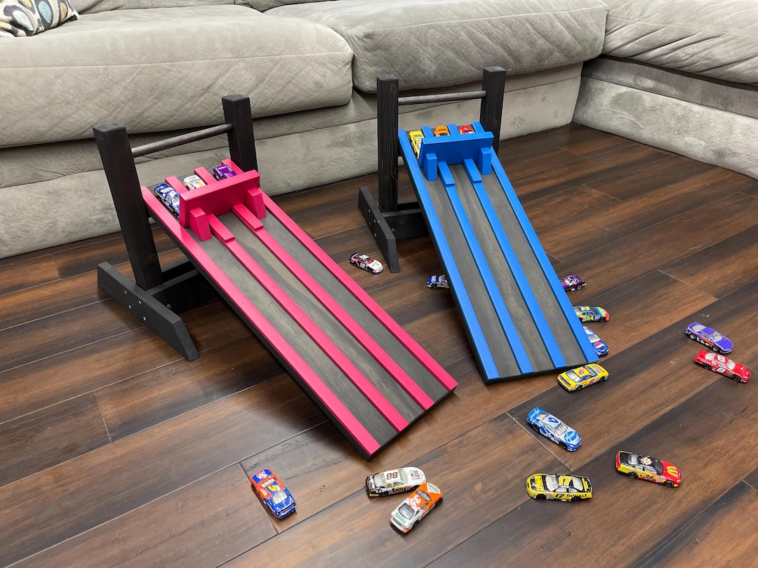 2' Kids Race Car Track + Adjustable Height Stand, 24