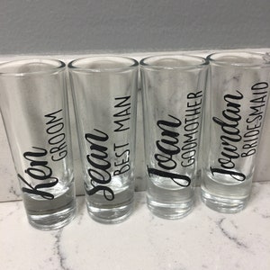 2 Unzen Schnapsglas mit schwerer Basis, klares Glas für Whisky und Liköre, Schnaps, Schnapsglas, Brautparty Geschenk, Hochzeit, Geschenk, Schüsse