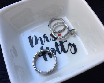 Personalized Ring Dish, Custom, Bridal Shower, Wedding Gift, Engagement Gift, Jewelry Holder, Personalized Gift, Bride to Be, Ring Holder