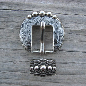 Engraved Nickel Plate Silver Spot Buckle Keeper 3/4"