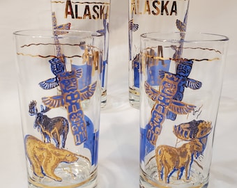 Vintage Alaska State Souvenir Drinking Glasses, Set of Four, Mid Century, Gold Details, highball, water glass, barware, drinkware