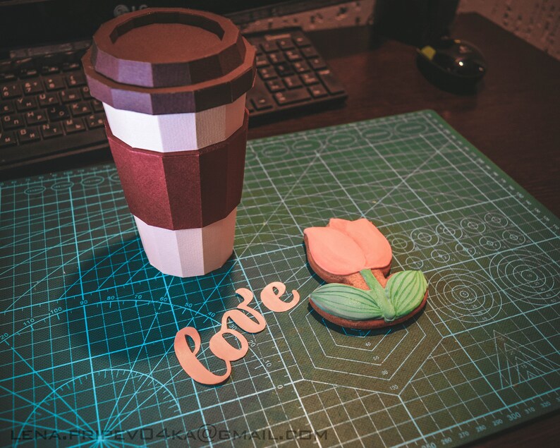 Paper coffee to go cup Papercraft low poly mug Template DIY | Etsy