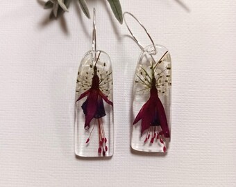 Pressed flower earrings, lightweight, fuschias, Queen Anne's Lace