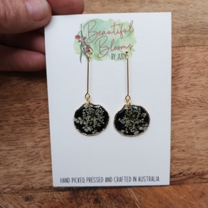 Pressed flower earrings in resin, Queen Anne's Lace image 5
