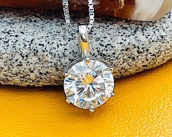 1ct Silver Moissanite Charm Necklace, 1 Carat Moissanite Diamond Necklace, Floating Moissanite Necklace, Dainty Silver Necklace