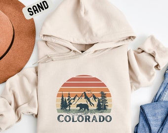 Colorado Crewneck Hoodie Retro Sunset Hoodie Rocky Mountains Sweatshirt Hiking Sweatshirt Outdoor Shirt Travel Shirt Vacation Shirt