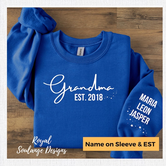 Sudadera personalizada para abuela con nombres de nietos en la