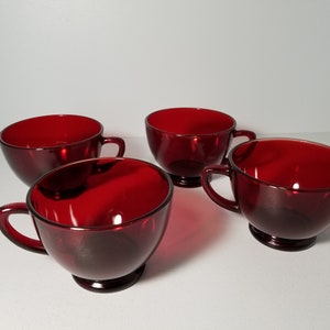 ROYAL RUBY Anchor Hocking Glass cups - Set of 4