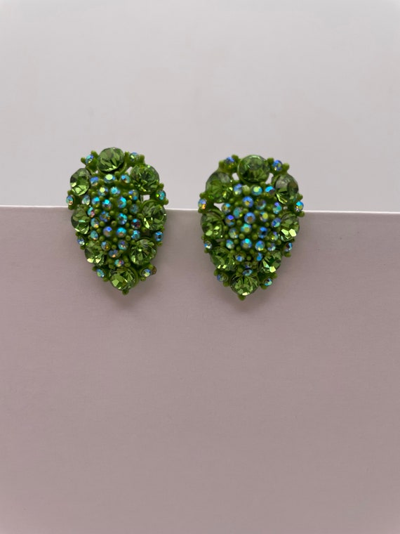 Rhinestone green clip Gem